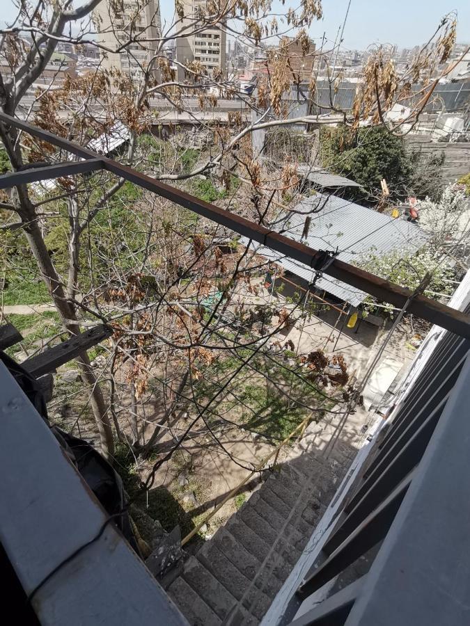 Cosy Studio With Beautiful Garden 耶烈万 外观 照片