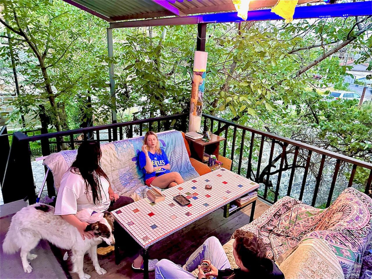 Cosy Studio With Beautiful Garden 耶烈万 外观 照片