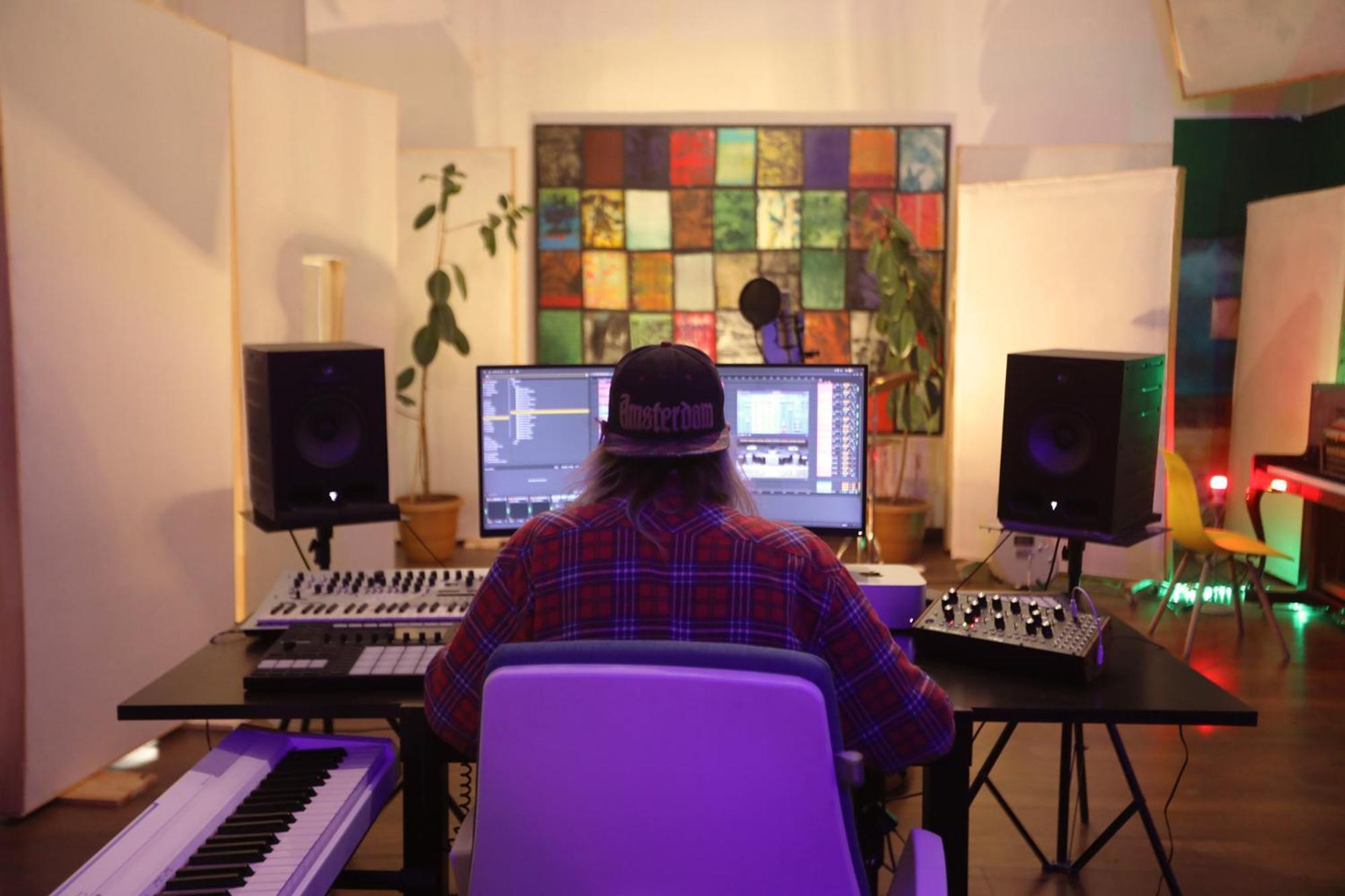 Cosy Studio With Beautiful Garden 耶烈万 外观 照片